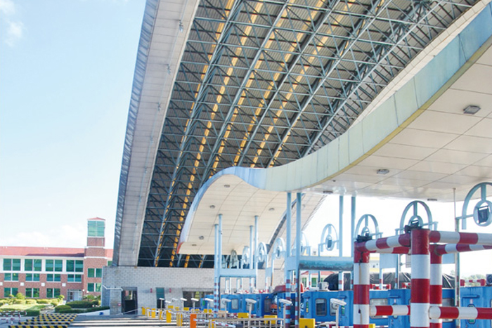 Chongqing to fuling section of fengfeng toll station